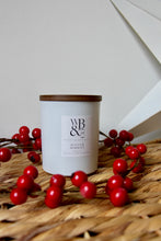 Load image into Gallery viewer, Winter Berries Scented Christmas Luxury Candle