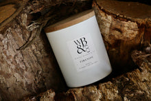 Load image into Gallery viewer, Fireside Scented Christmas Luxury Candle