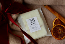 Load image into Gallery viewer, Orange &amp; Cranberry Wax Melts
