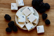 Load image into Gallery viewer, Blackberry &amp; Bay Wax Melts
